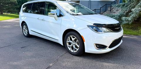 Chrysler Pacifica 2017