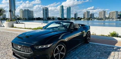 Ford Mustang 2024
