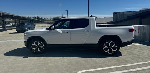 Rivian R1T 2024