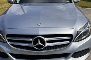 Catégorie de véhicule : Mercedes-Benz C-Class