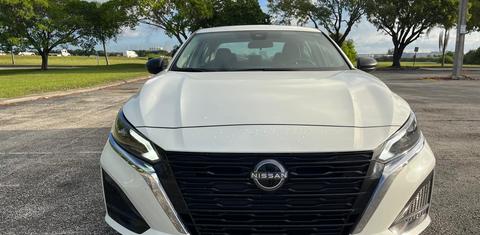 Nissan Altima 2025