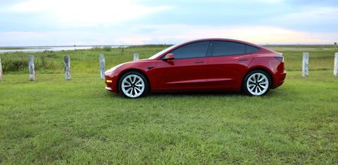 Tesla Model 3 2022