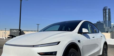 Tesla Model Y 2026