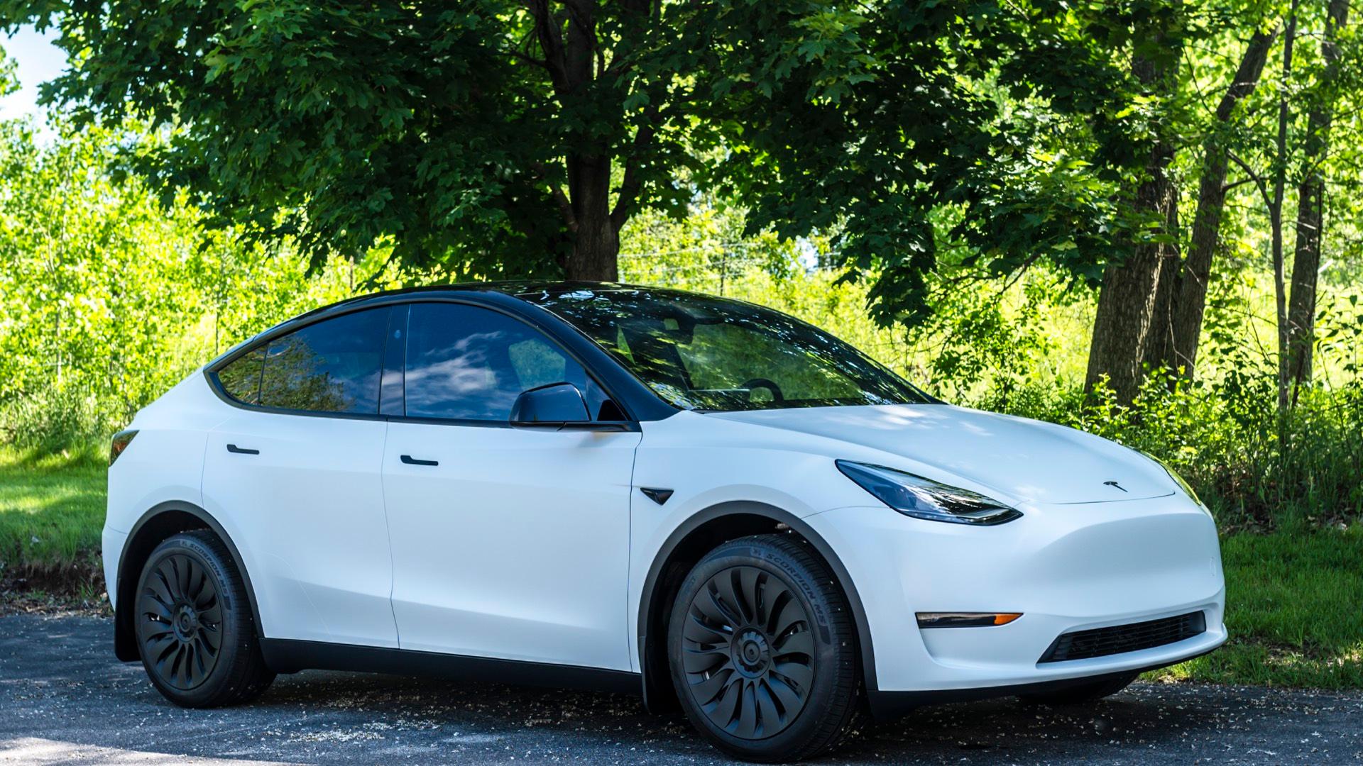 Tesla Model Y 2024 in 