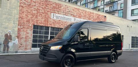 Mercedes-Benz Sprinter 2025