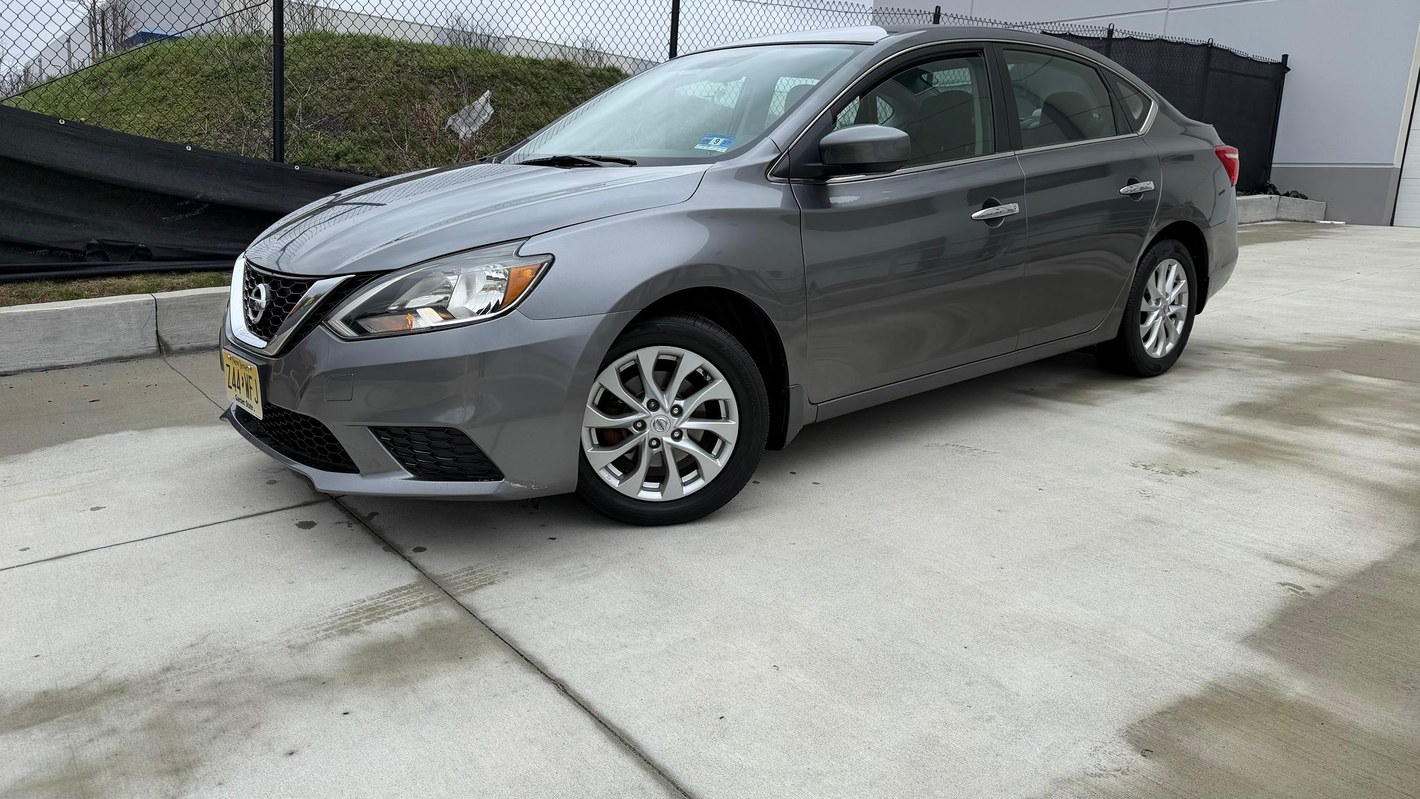 Nissan Sentra 2017 in 