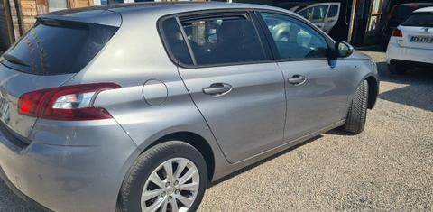 Peugeot 308 2016