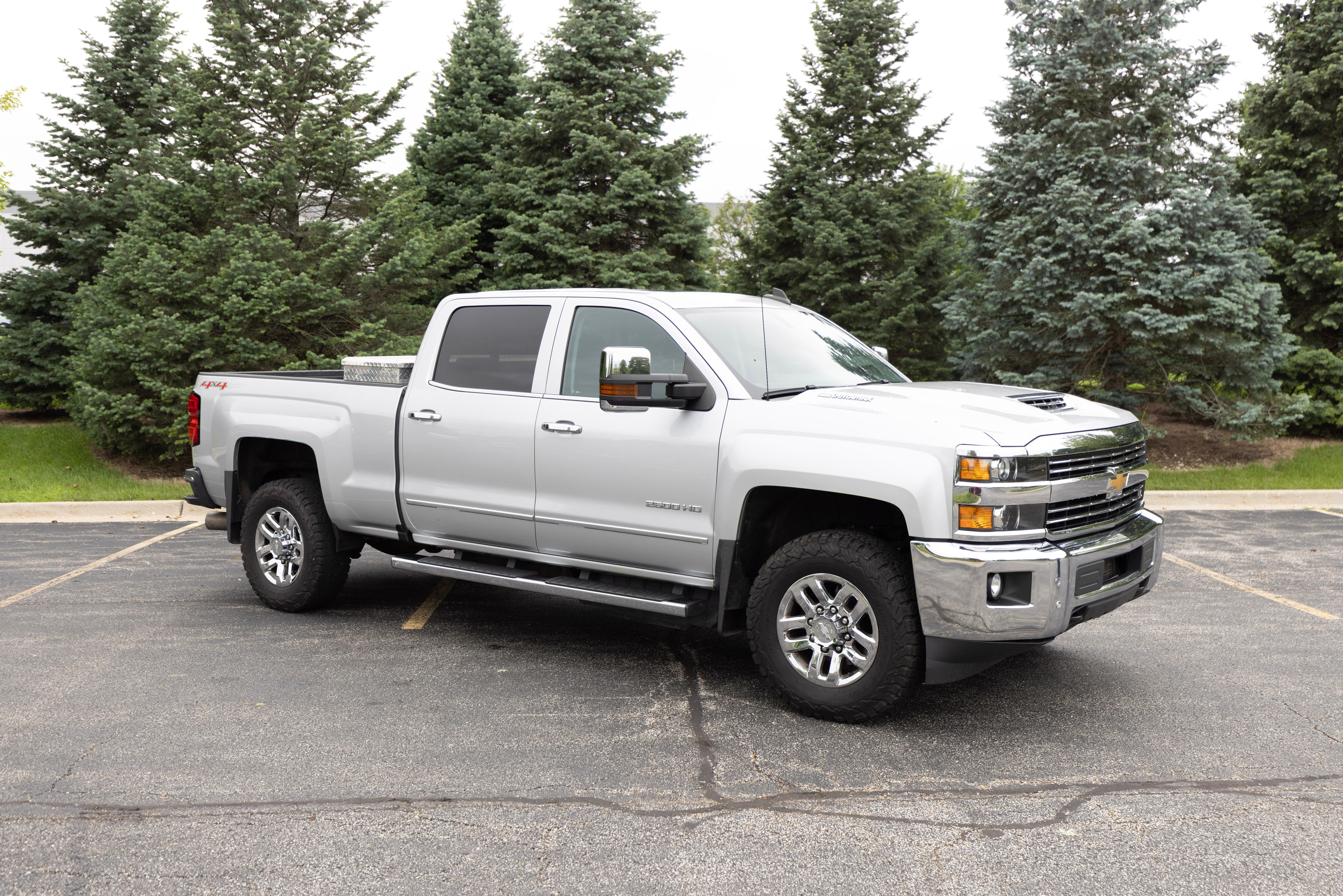Chevrolet Silverado 2500HD 2017 in Libertyville, IL