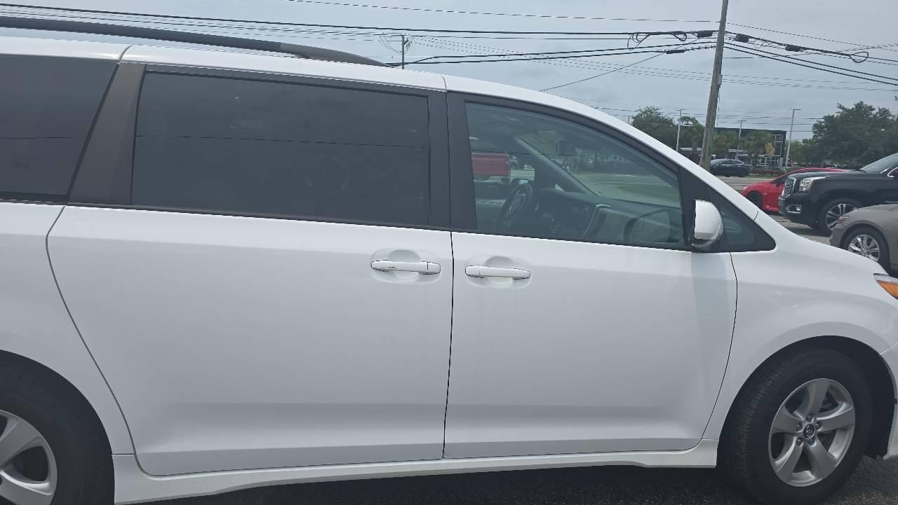 Toyota Sienna 2020 in Wilmington, NC