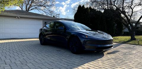 Tesla Model 3 2025