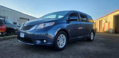 Toyota Sienna 2013