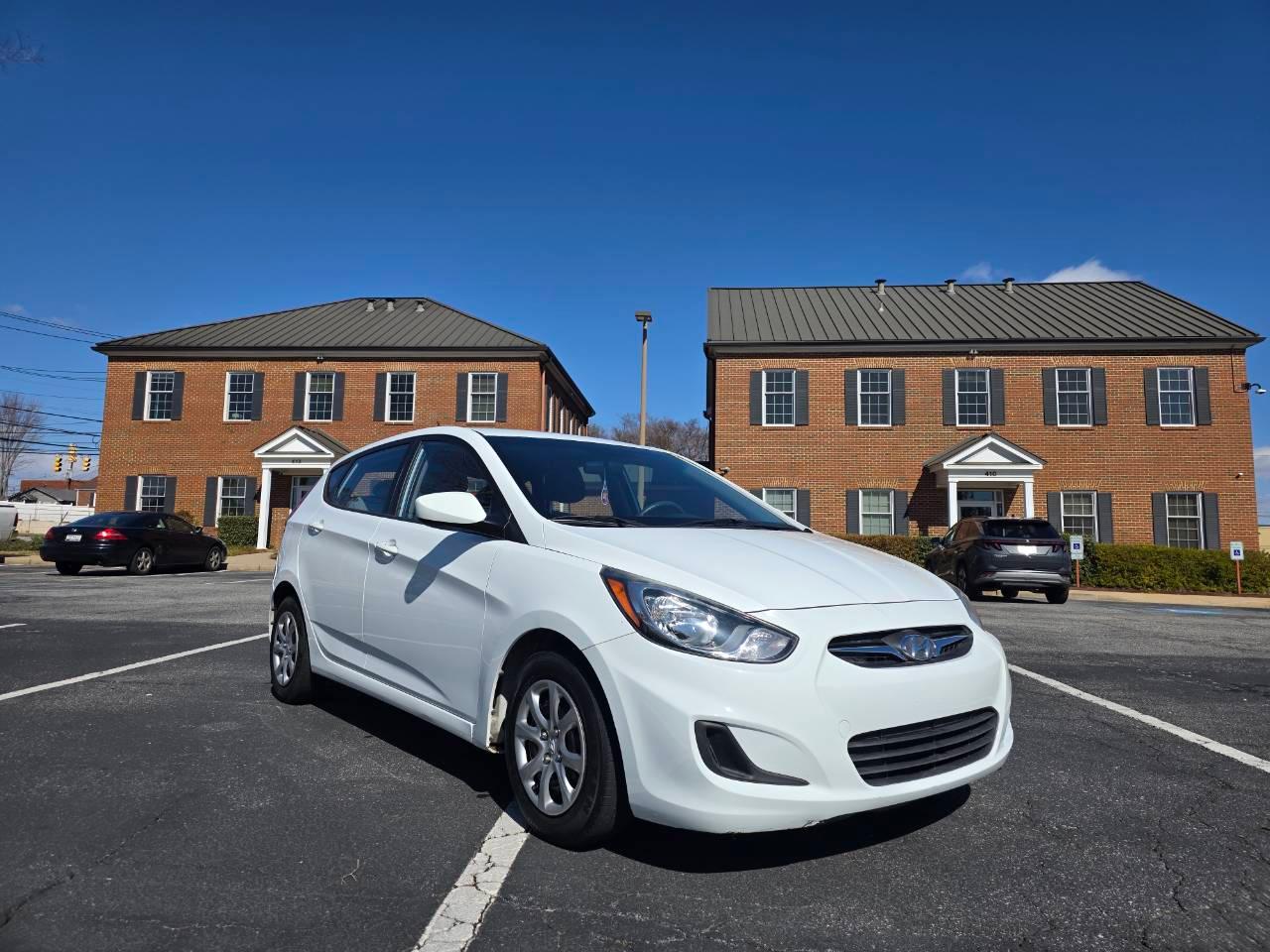 Hyundai Accent 2014 in 