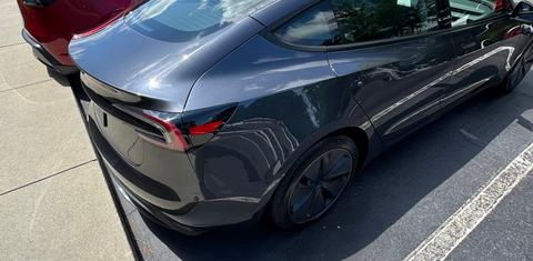 Tesla Model 3 2025