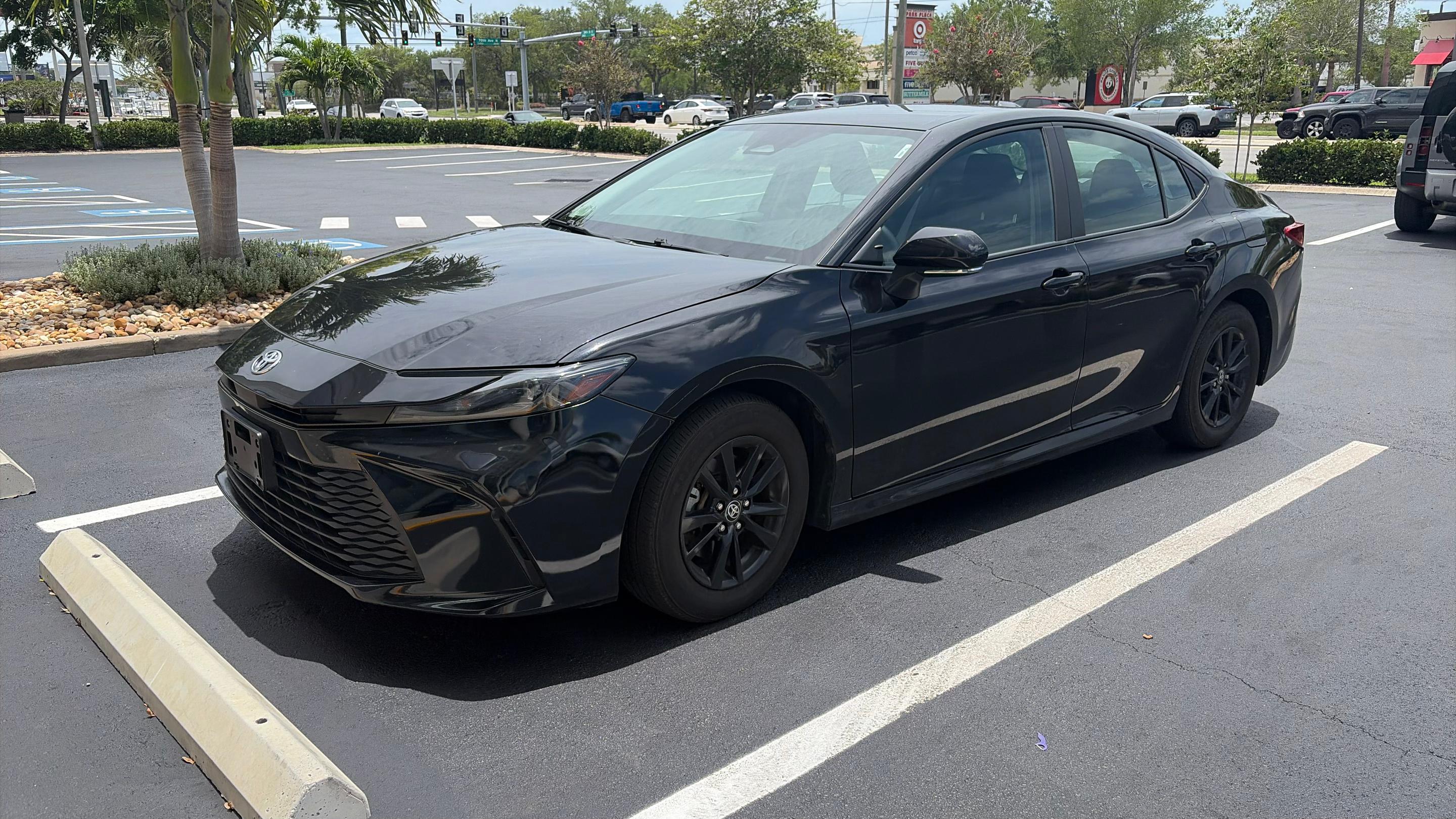 Toyota Camry Hybrid 2025 in St. Petersburg, FL
