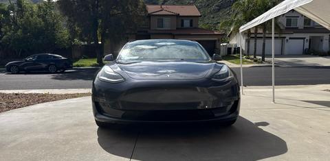 Tesla Model 3 2020