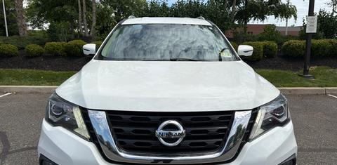 Nissan Pathfinder 2018
