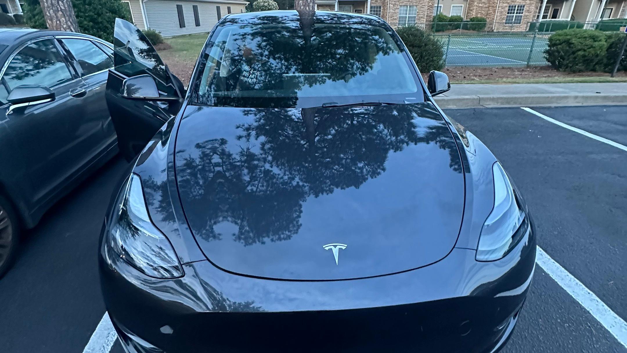 Tesla Model Y 2024 in Columbia, SC