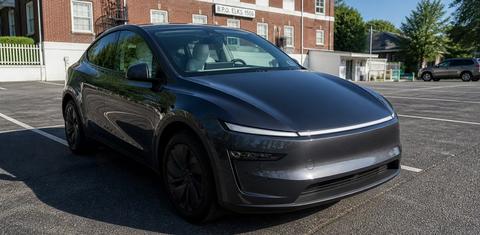 Tesla Model Y 2026