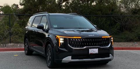 Kia Carnival Hybrid 2026