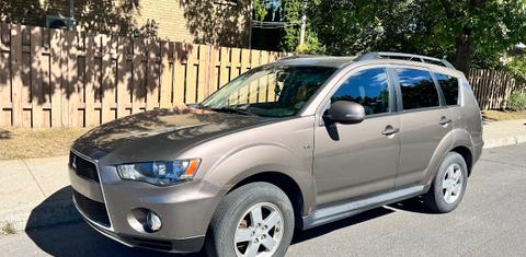 Mitsubishi Outlander 2012