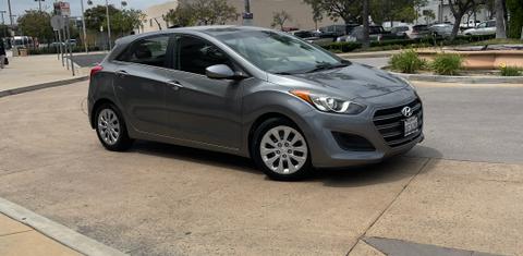 Hyundai Elantra GT 2017