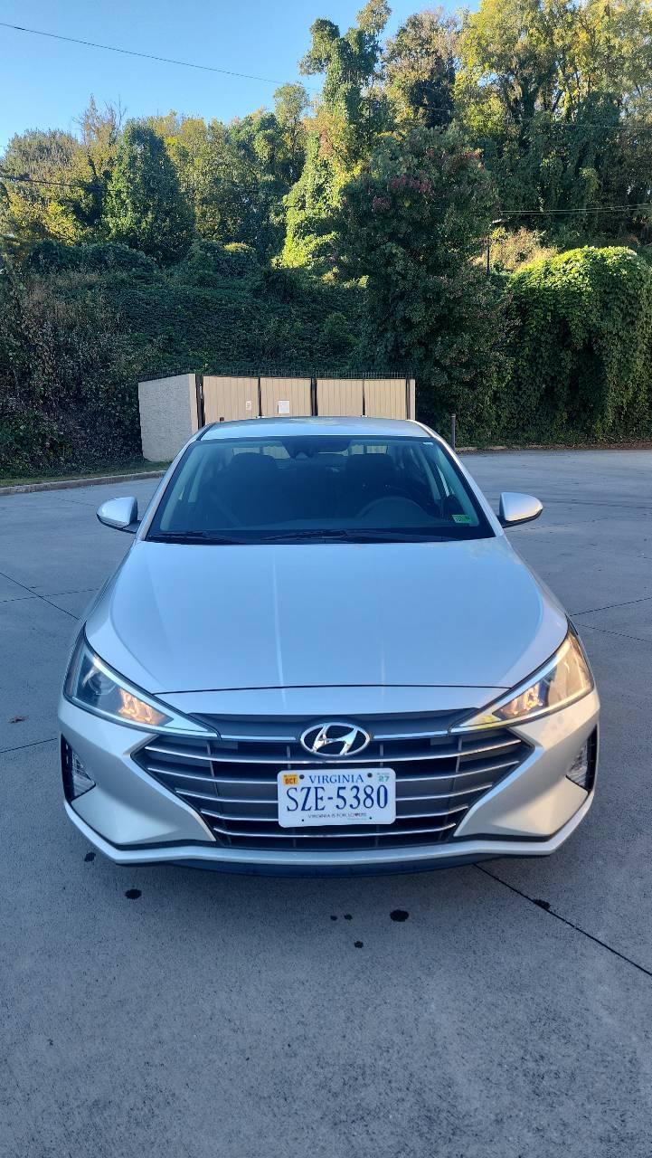 Hyundai Elantra 2020 in Vinton, VA