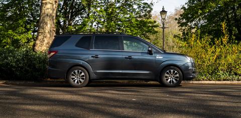 SsangYong Turismo 2016