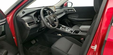 Mitsubishi Outlander 2024