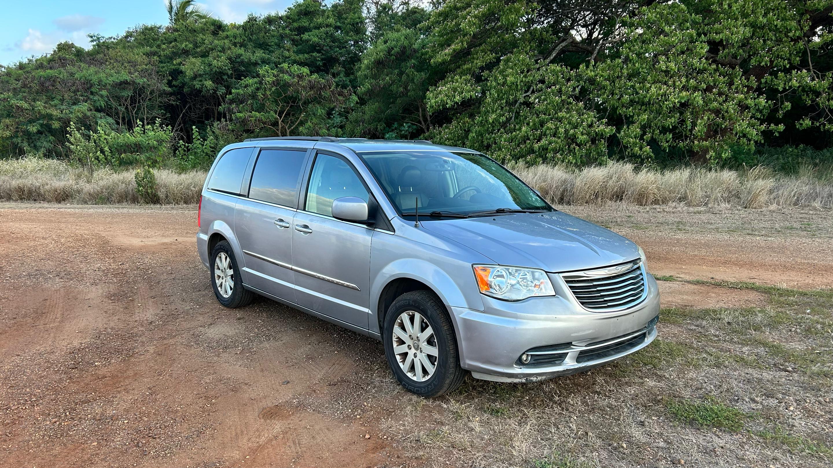Chrysler Town & Country 2015 in Honolulu, HI