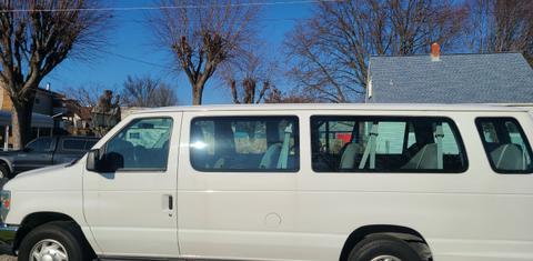 Ford Econoline 2014
