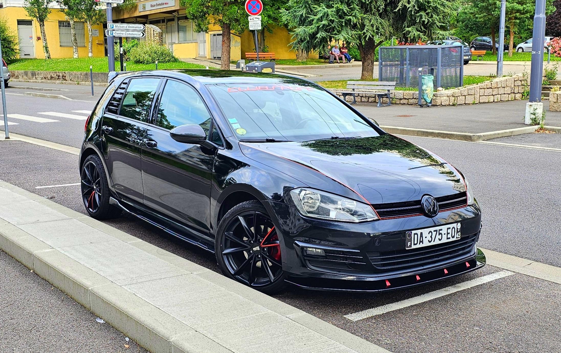 Volkswagen GOLF 2013 à Saint-Étienne