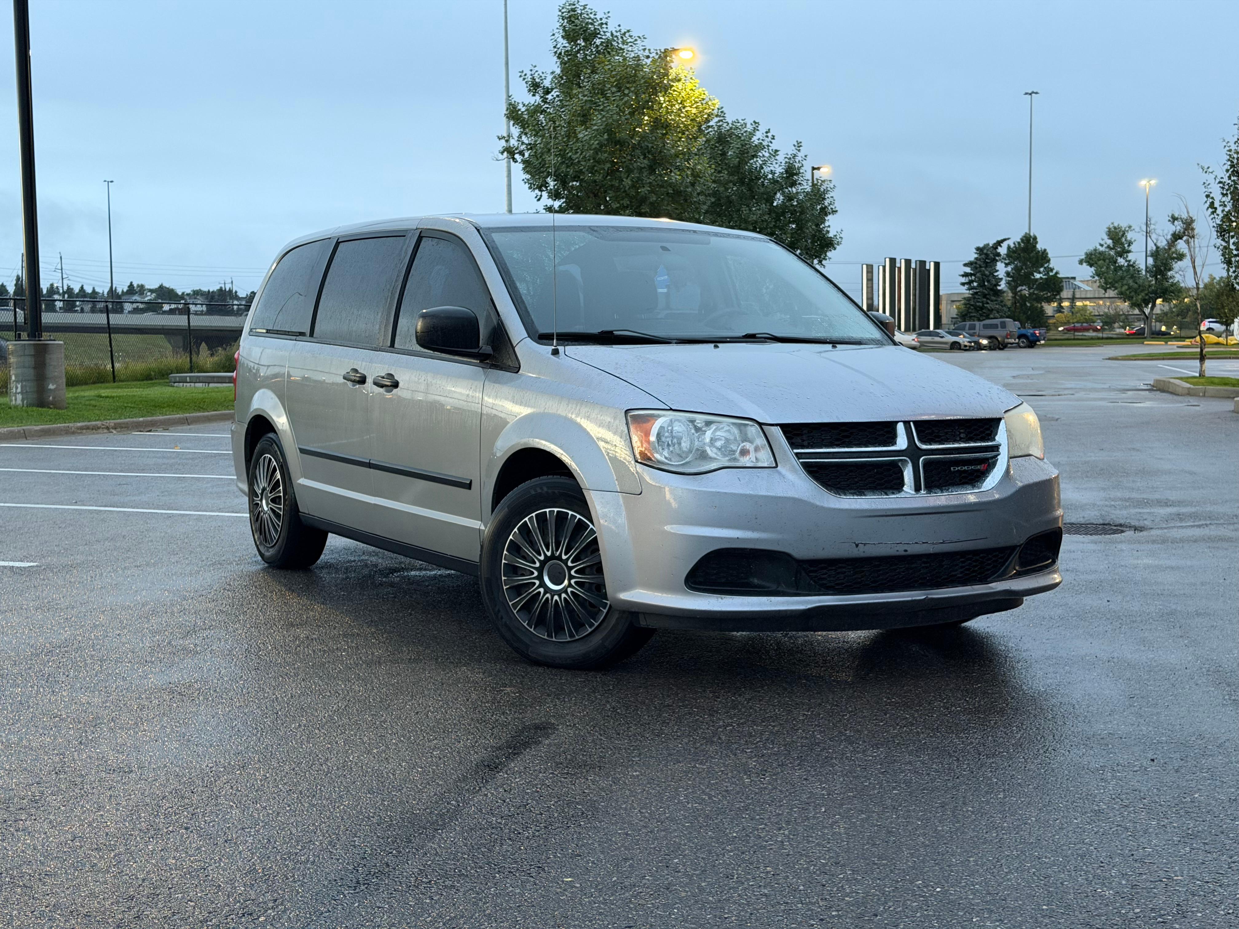 Dodge Grand Caravan 2015 à Calgary, AB