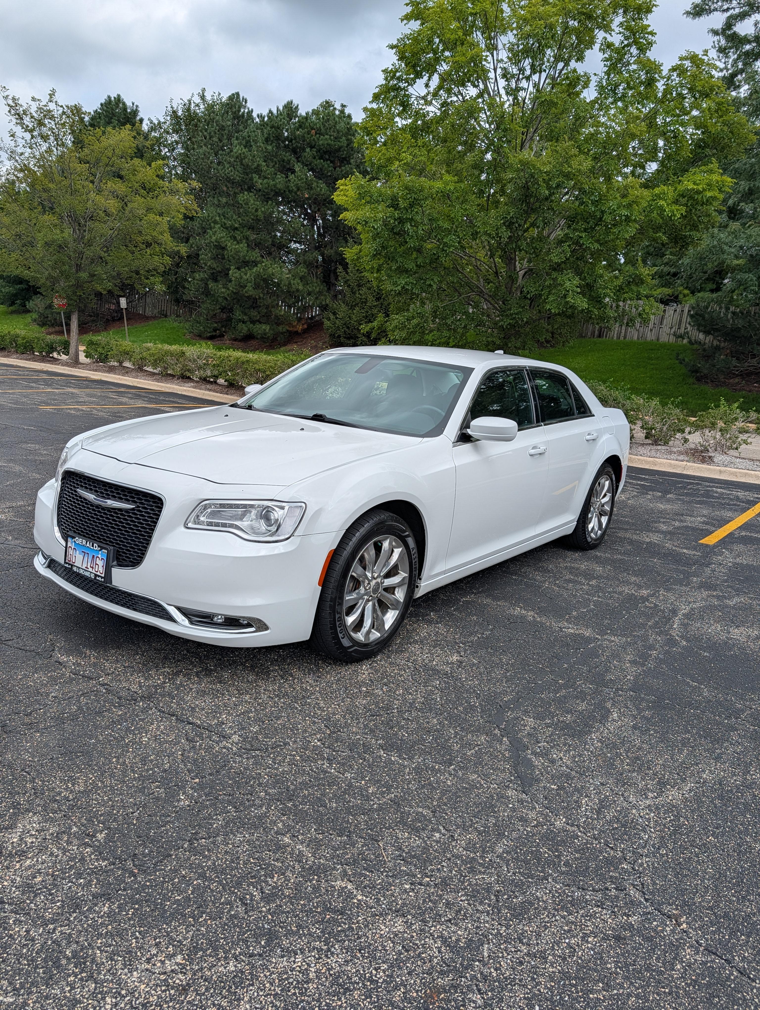Chrysler 300 2016 in Bolingbrook, IL