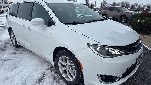 Chrysler Pacifica 2018 in Appleton, WI