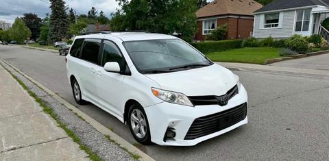 Toyota Sienna 2019