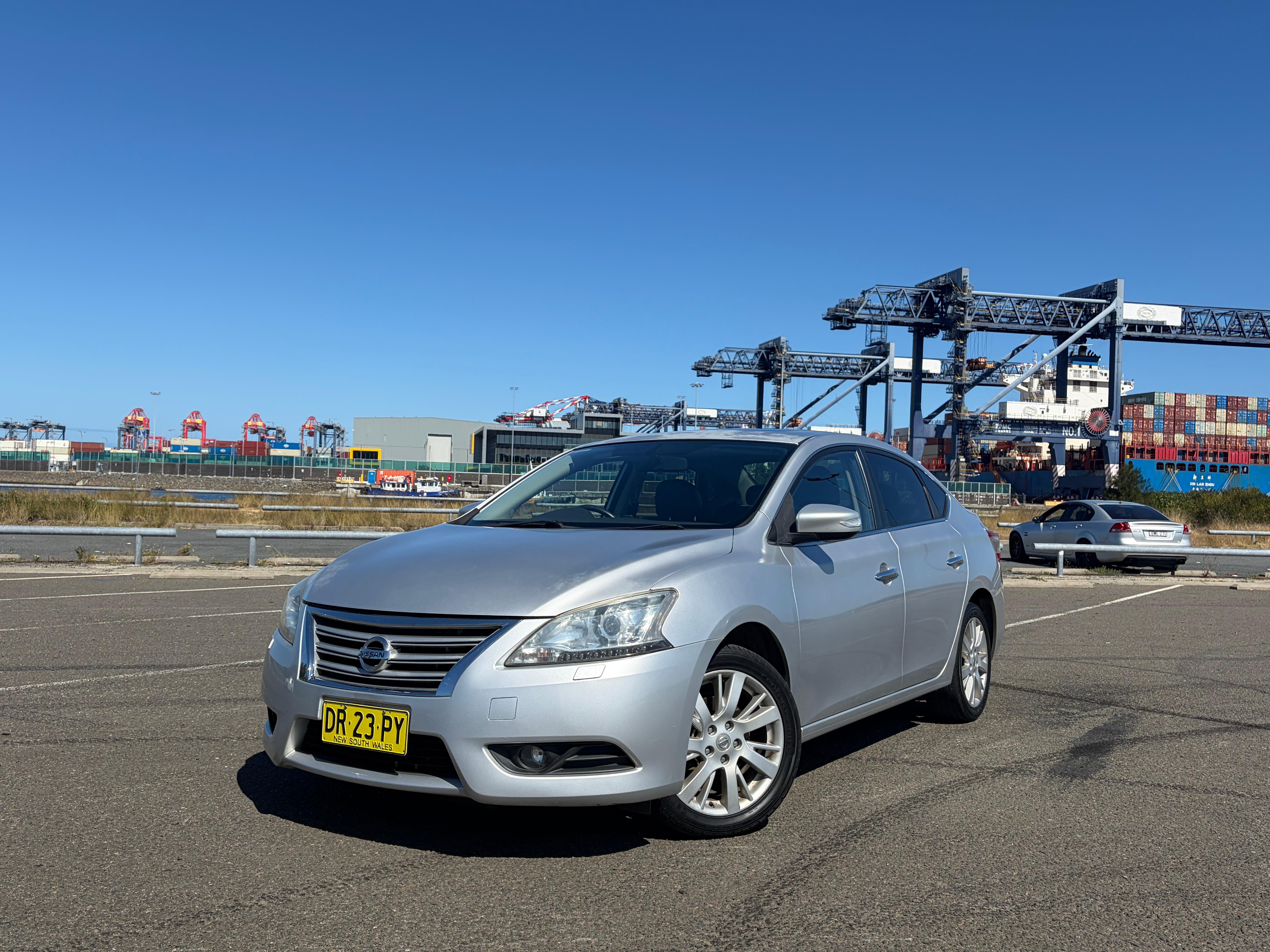 Nissan PULSAR 2015 in Mascot