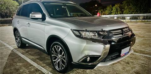 Mitsubishi OUTLANDER 2016