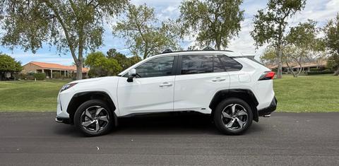 Toyota RAV4 Plug-In Hybrid 2025