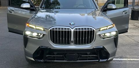 BMW X7 2023