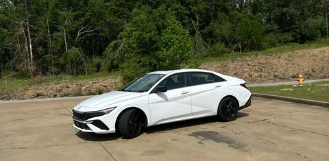 Hyundai Elantra 2026