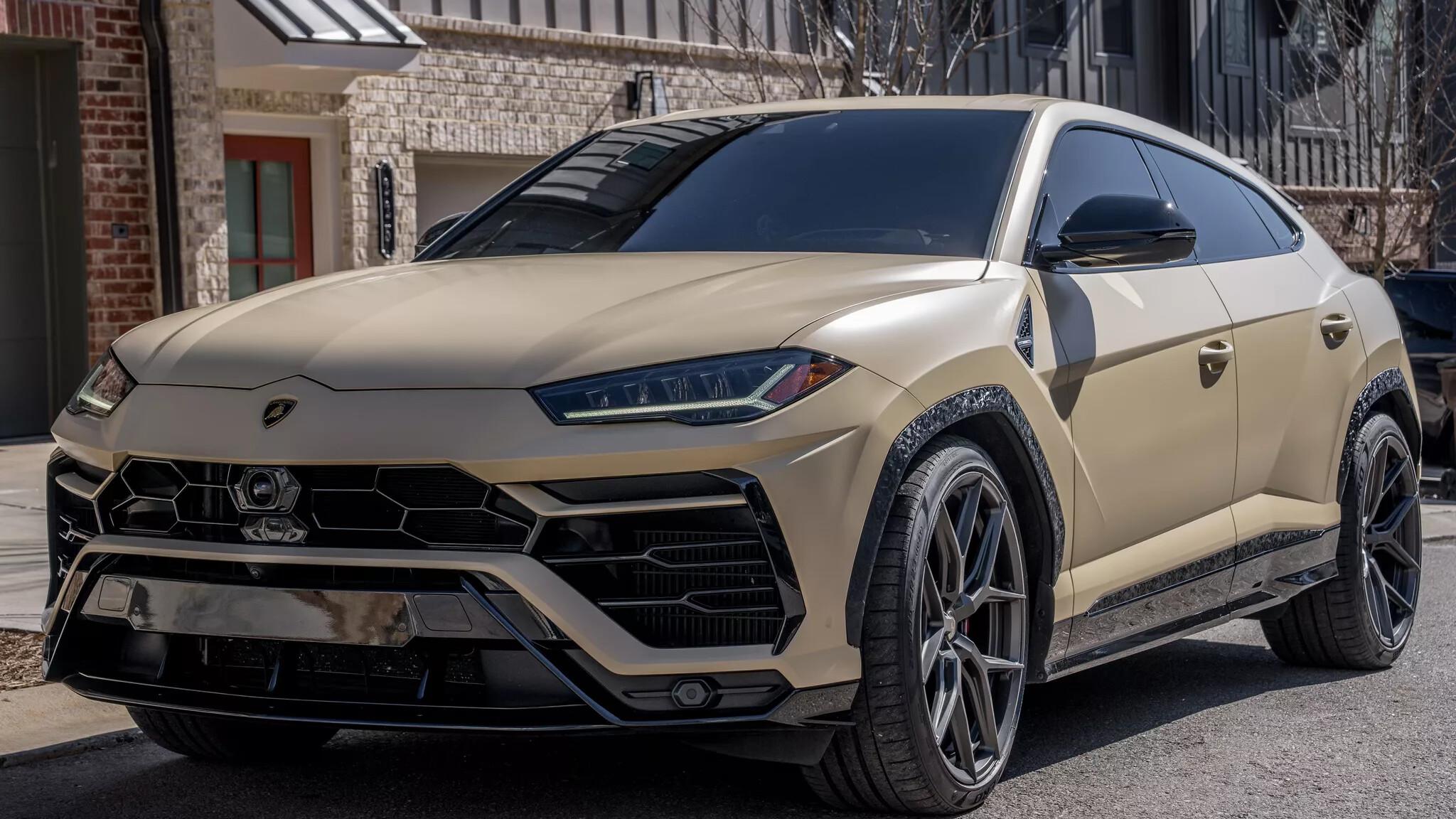 Lamborghini Urus 2022 rental in Alpharetta, GA by Konrad S. | Turo