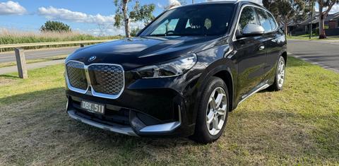 BMW iX1 2024