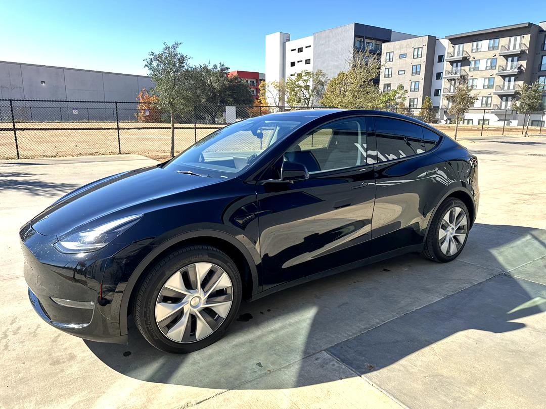 Tesla Model Y 2023 in 
