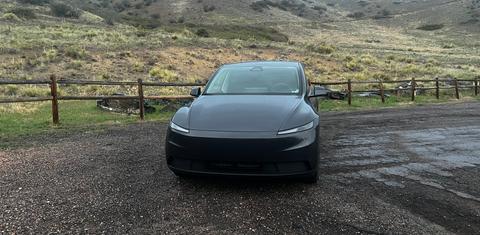 Tesla Model Y 2026