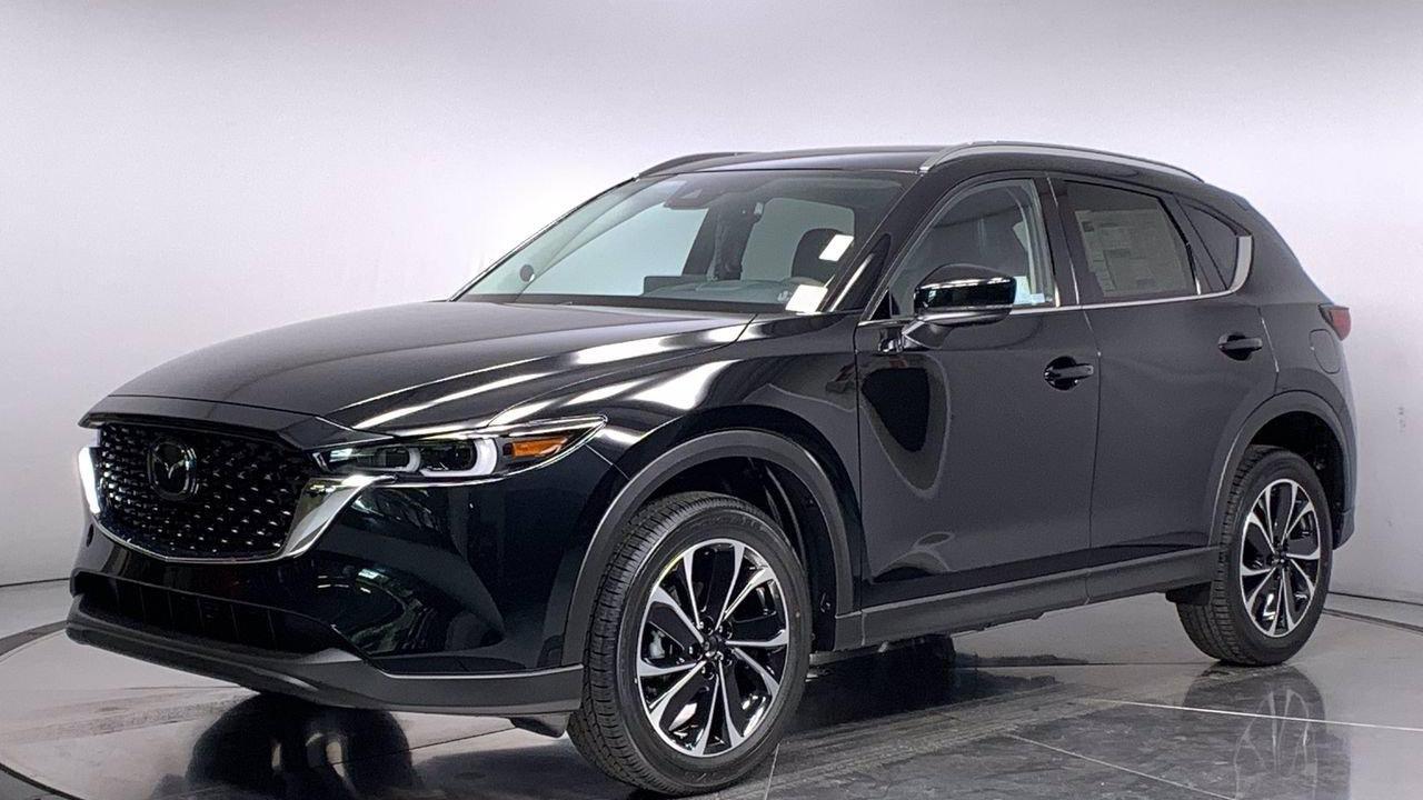 Mazda CX-5 2022 in West Yellowstone, MT