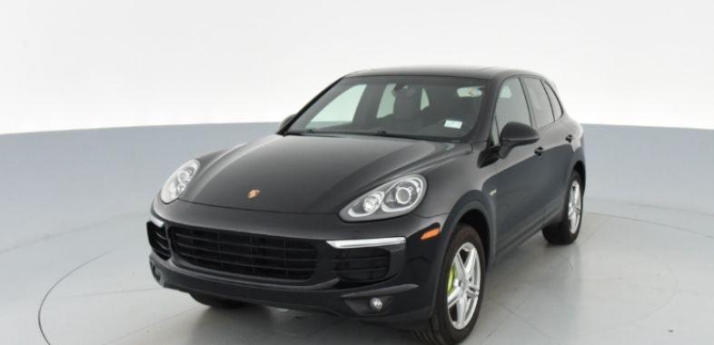 Porsche Cayenne 2015 in Dover, NH