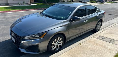 Nissan Altima 2024