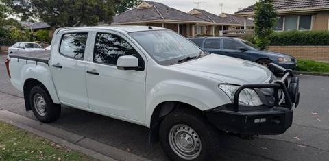 Isuzu D-MAX 2015