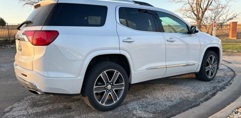 GMC Acadia 2017