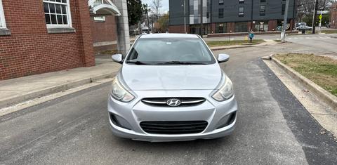 Hyundai Accent 2015